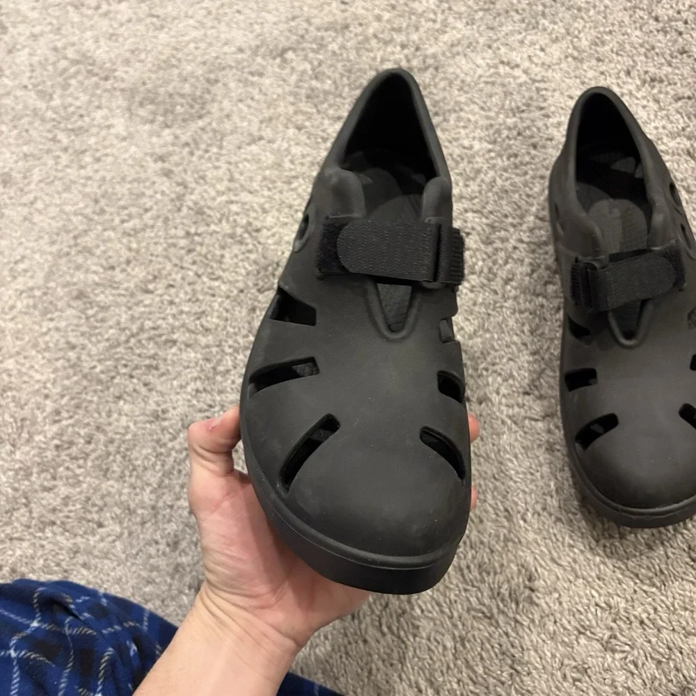 Oofos Oocandoo Black Royal Recovery Sandals Men's Size 10 Adjustable Strap NICE